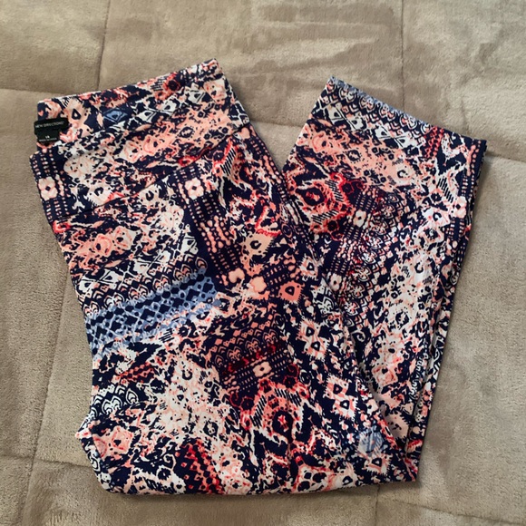 New Directions Cropped Pant Stretchy - Picture 1 of 2